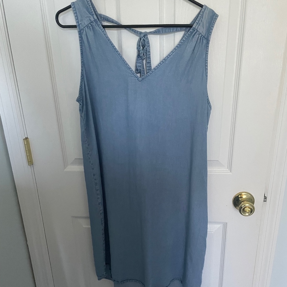 Gap factory-tie back sleeveless chambray dress